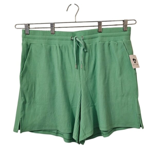 Penningtons Pants - Green Penningtons ActiveZone Women's Wide Ribbed Shorts